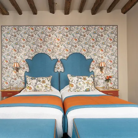 La Dimora Di Lady J Amazing Brandnew With 6 Luxury Bedrooms! *