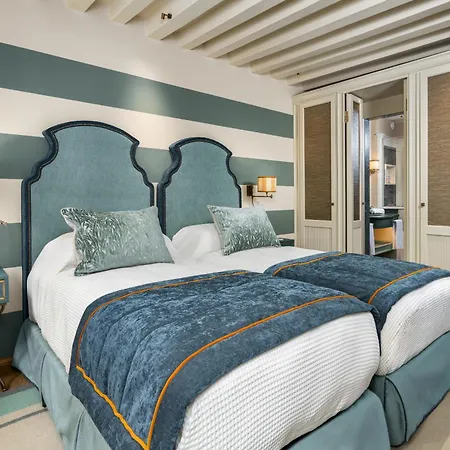 La Dimora Di Lady J Amazing Brandnew With 6 Luxury Bedrooms! Apartment Venice